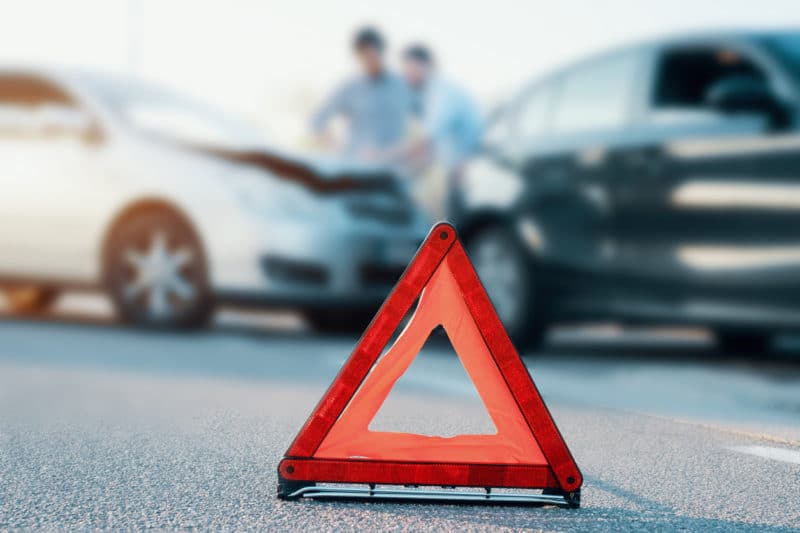 Unfall der Versicherung melden Fristen, Pflichten & Rechte